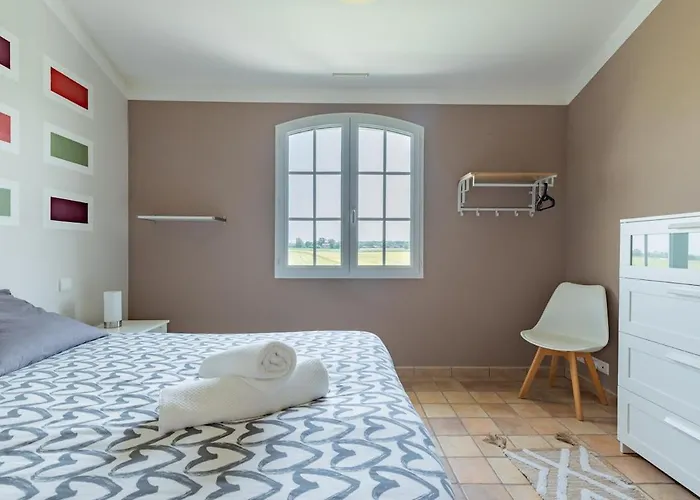 بيت للعطل Garden & Pool *