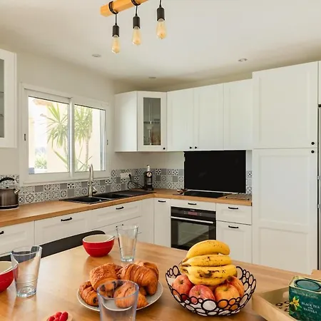 Garden & Pool Nyaraló *