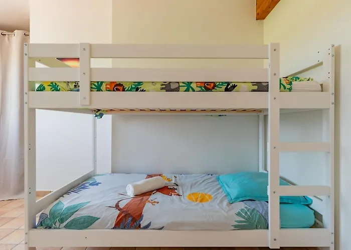 Garden & Pool Casa de Férias *