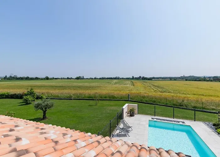 Casa de Férias Garden & Pool Miremont (Haute-Garonne)