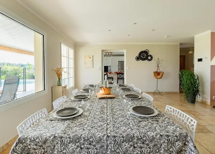 Casa de Férias Garden & Pool Miremont (Haute-Garonne)