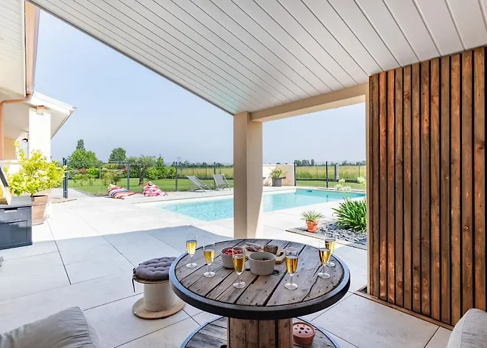 Garden & Pool Casa de Férias *